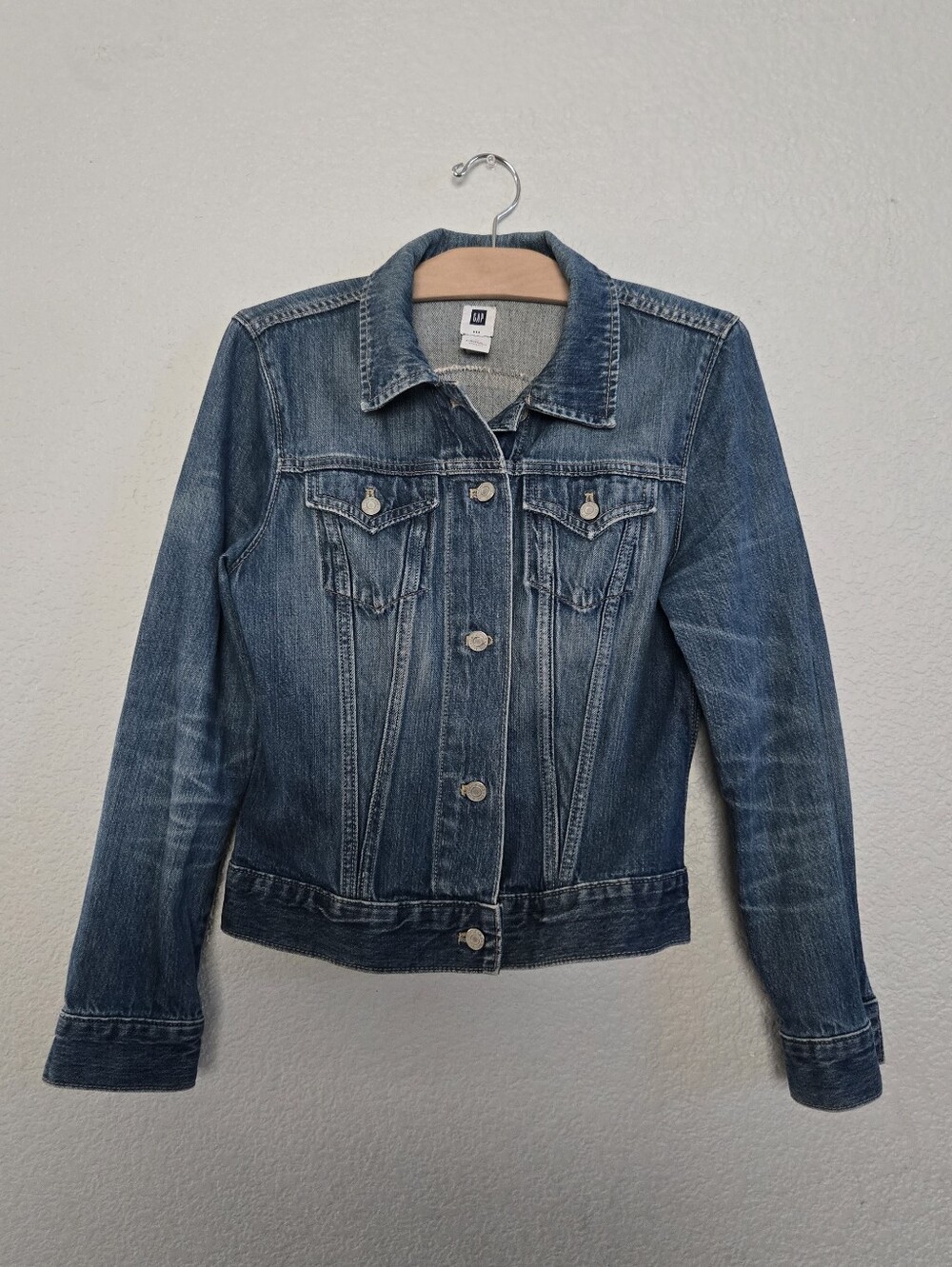 Gap | Icon Denim Jacket - Picture 2 of 7